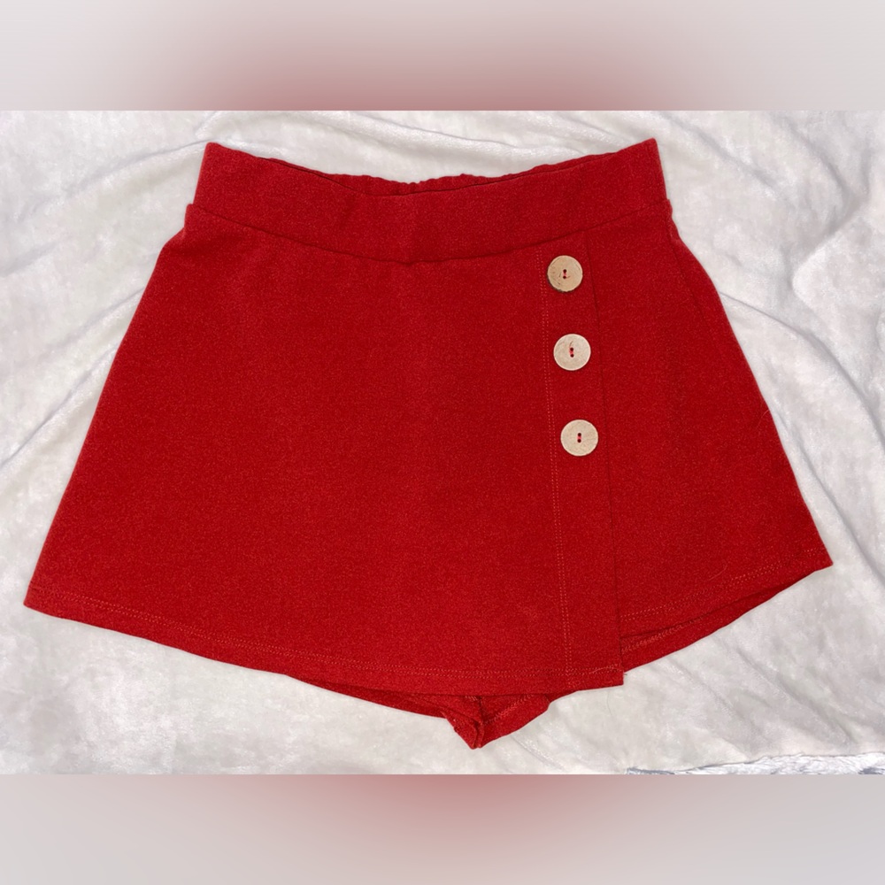 Red Skort. Small Haute Monde skort. Soft and like new